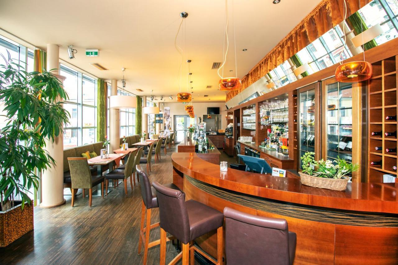 Hotel Restaurant Winkler Mürzzuschlag Zewnętrze zdjęcie