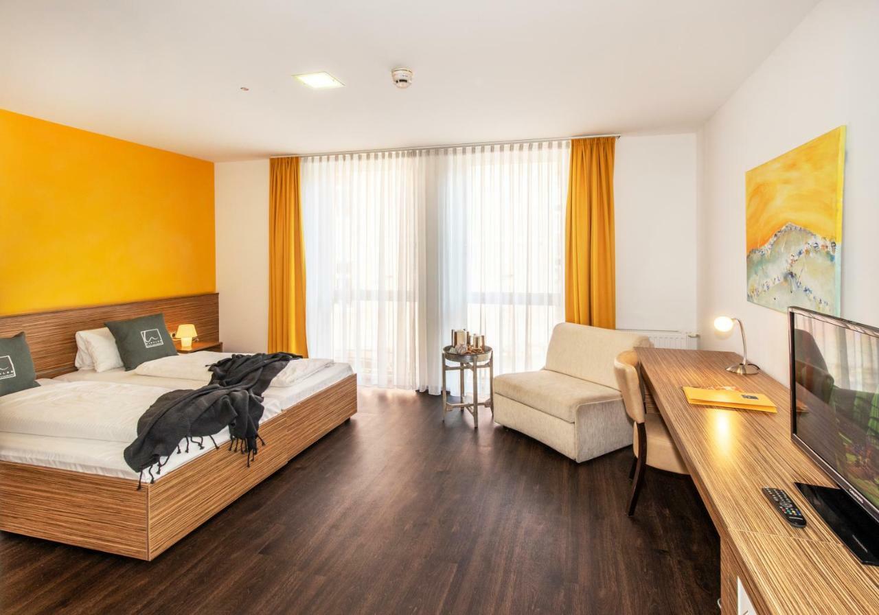 Hotel Restaurant Winkler Mürzzuschlag Zewnętrze zdjęcie